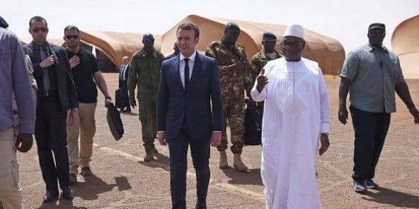 À la Une : Macron à Bamako