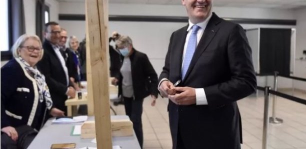 L’aller-retour en jet de Jean Castex pour aller voter fait polémique