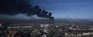 Guerre en Ukraine : “Les sanctions contre la Russie nous pénalisent”, assure François Lenglet