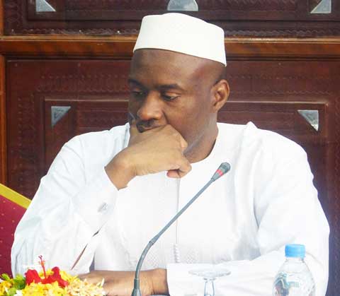 Armer les civils pour défendre la patrie en danger est il nécessaire de nos jours ?